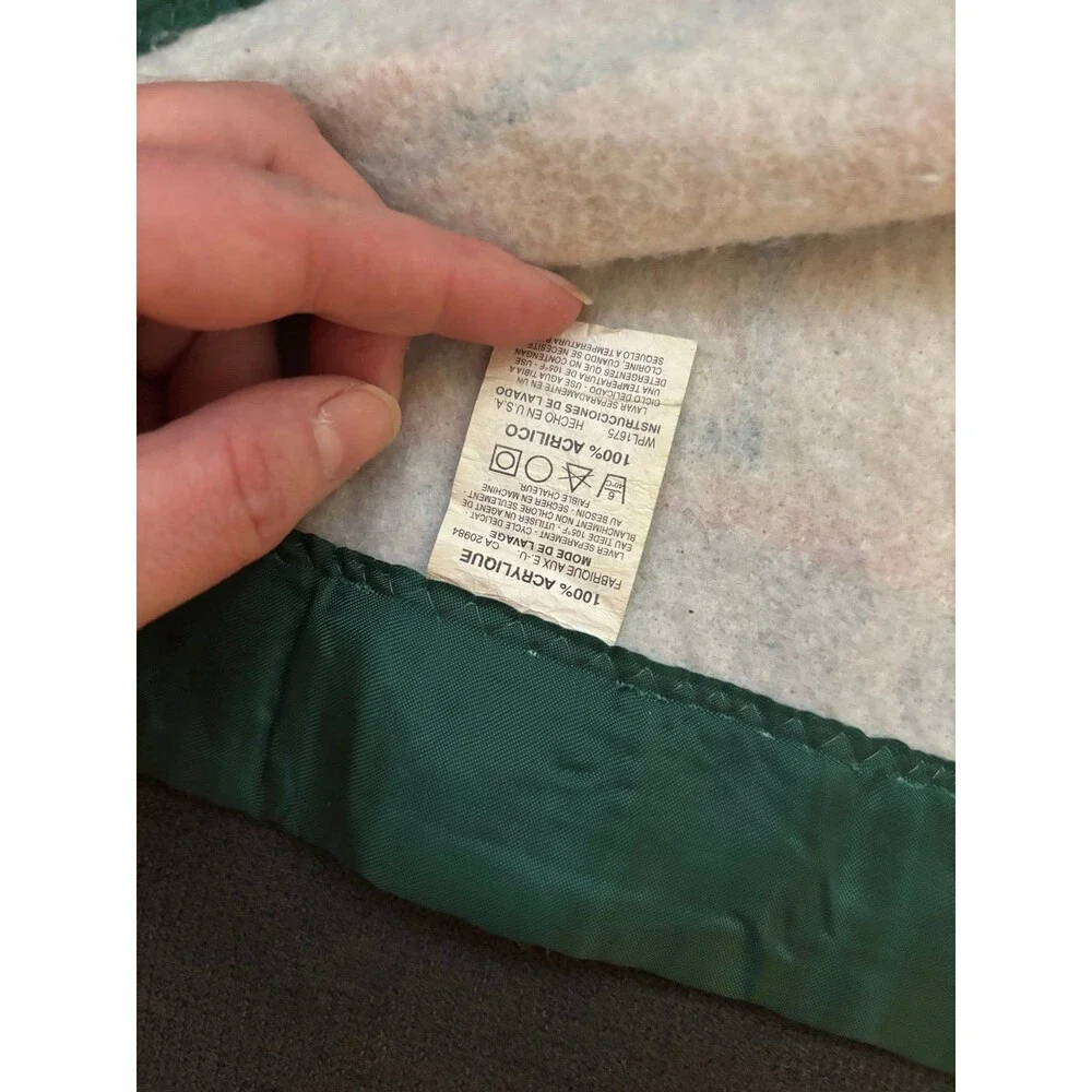 Acrylic striped blanket vintage mallard duck hunting twin satin binding